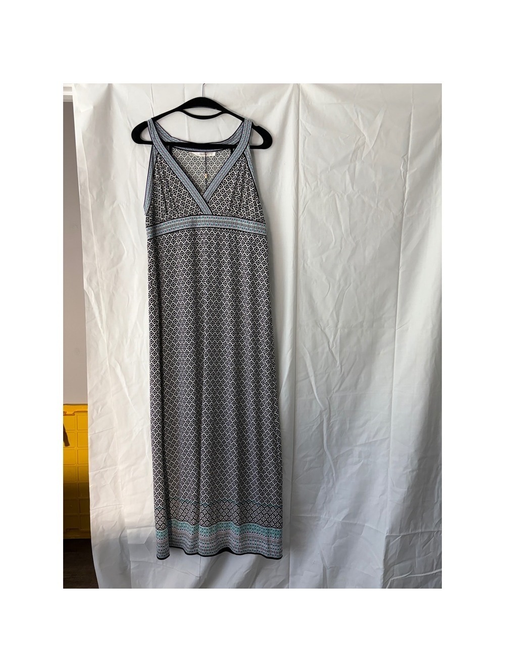 Studio M Women XL Black White Geometric V-Neck Sleeveless Maxi Dress 5M04W50